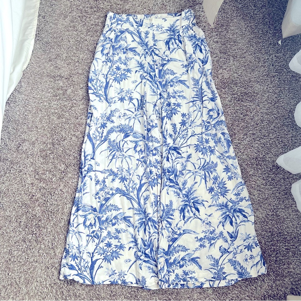 H&M Floral Ankle Pants